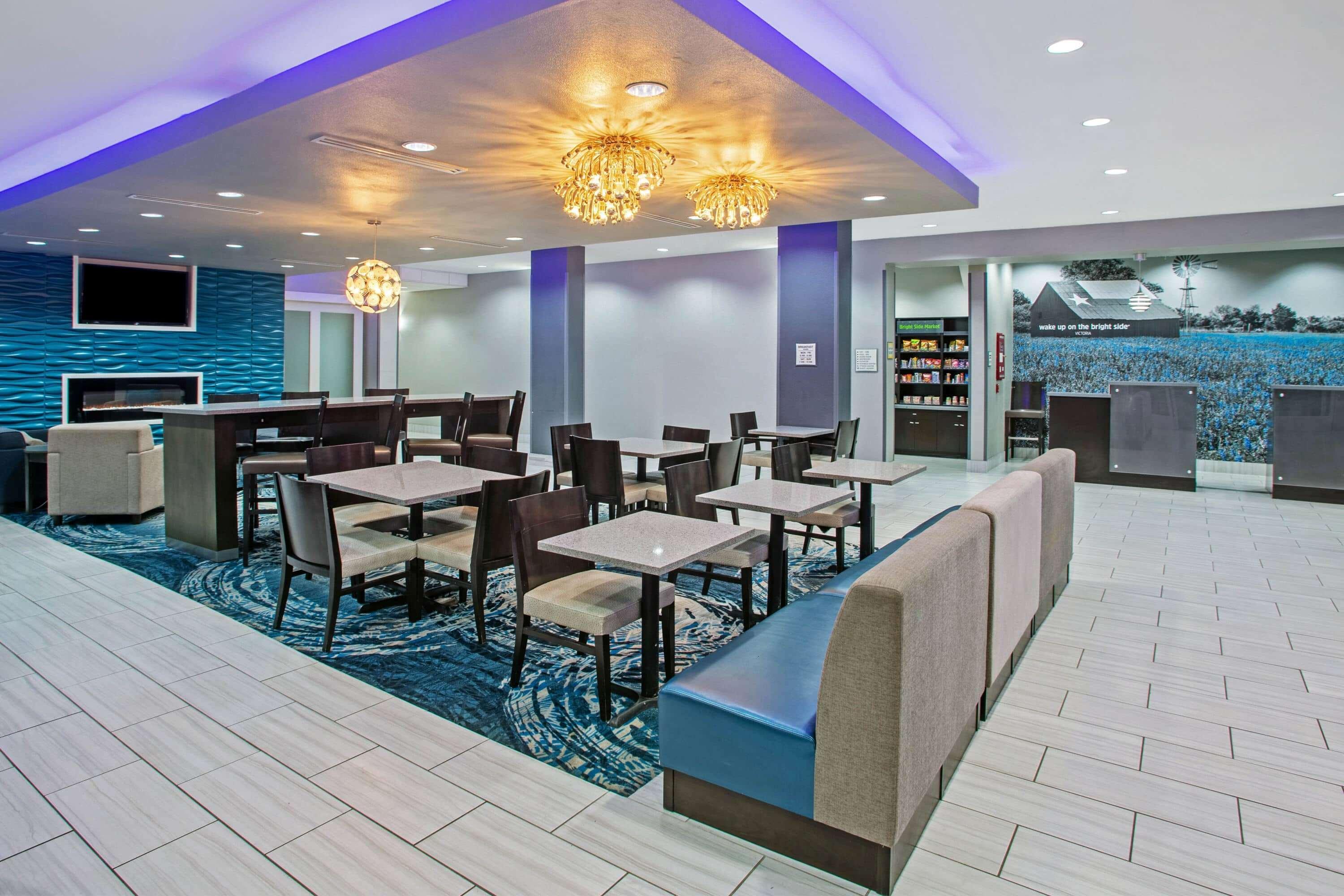 La Quinta By Wyndham Victoria - South Hotel Ngoại thất bức ảnh